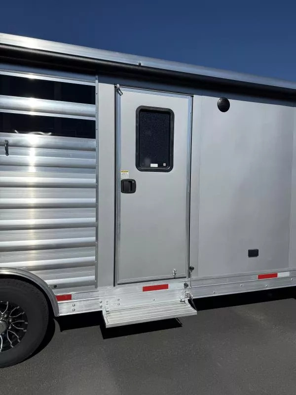 2026 Merhow Longhorn 8014 LQ Stock Trailer - Image 4