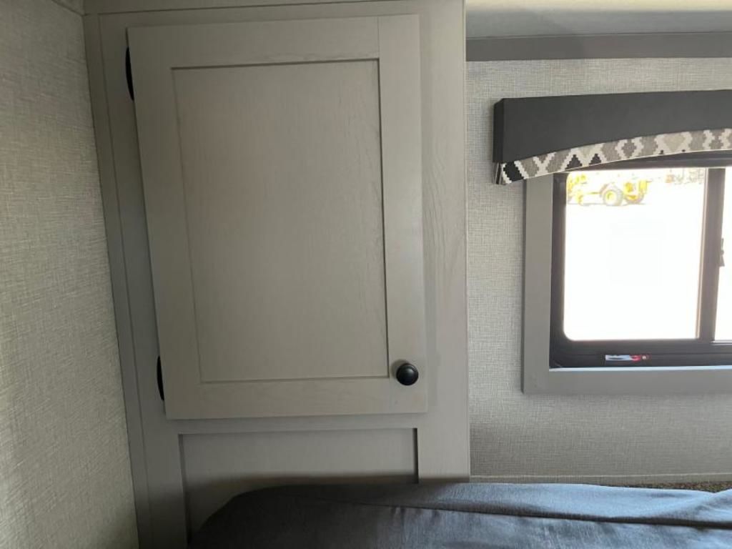 2024 Bison Trailer Ranger RG8411B - Image 9