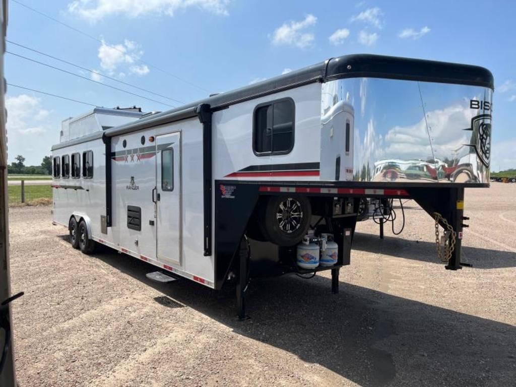 2024 Bison Trailer Ranger RG8411B - Image 5