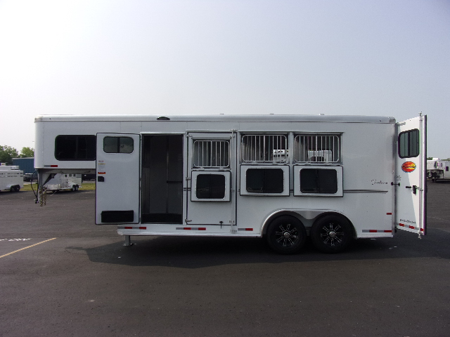 2024 Sundowner Trailers 3 Horse GN Sportman - Image 3