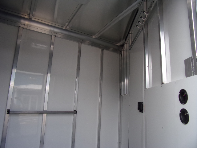 2024 Sundowner Trailers 3 Horse GN Sportman - Image 15