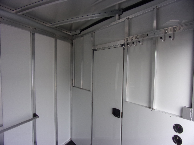 2024 Sundowner Trailers 3 Horse GN Sportman - Image 12