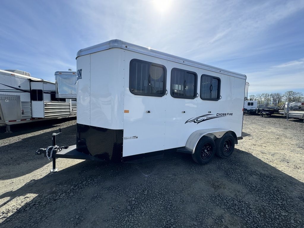 2025 Logan Coach Crossfire 3 Horse Bumper Pull - Image 3