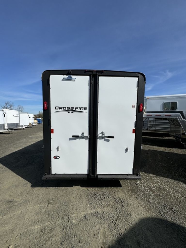 2025 Logan Coach Crossfire 3 Horse Bumper Pull - Image 11