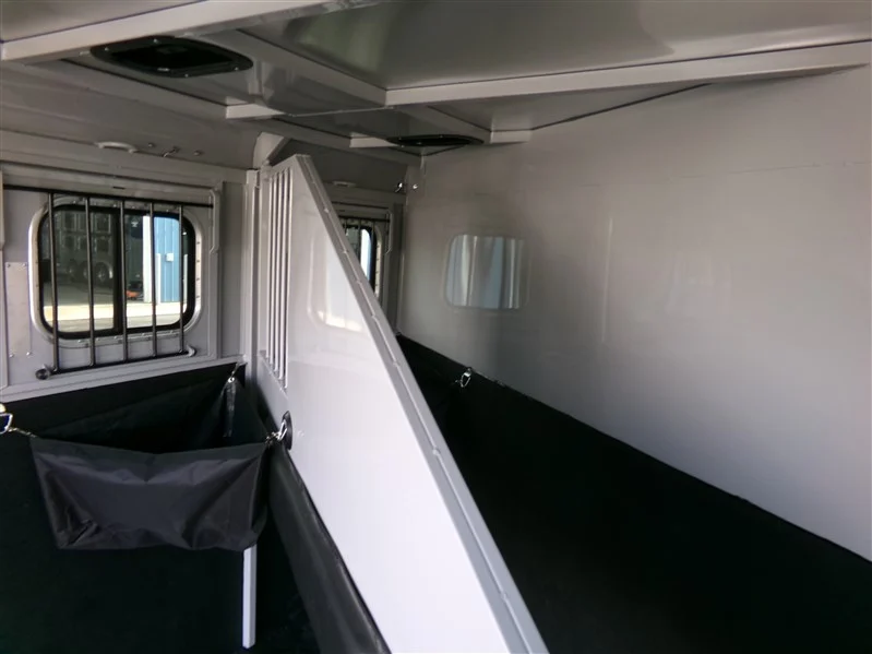 2026 Trails West 2 Horse Adventure MX Titanium Package Gooseneck - Image 19