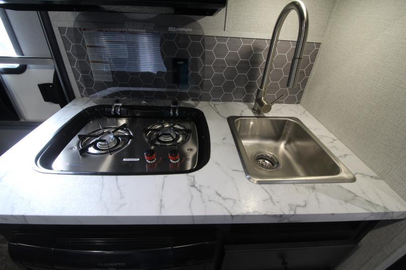 2024 Bison Silverado 7408 4 Horse Slant Load Gooseneck with Living Quarters - Image 5