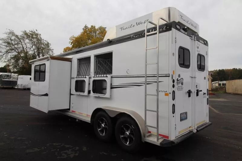 2017 Trails West Sierra 2 Horse Slant Load Gooseneck w/ Slide-Out Living Quarters - Image 2
