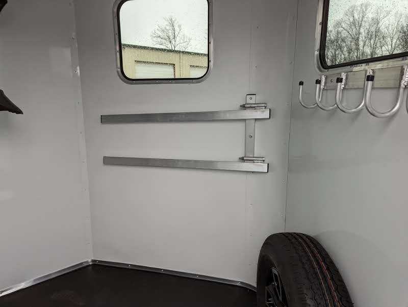 2023 Homesteader Stallion 214FB Bumper Pull - Image 18