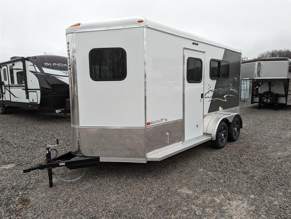 2023 Homesteader Stallion 214FB Bumper Pull - Image 7