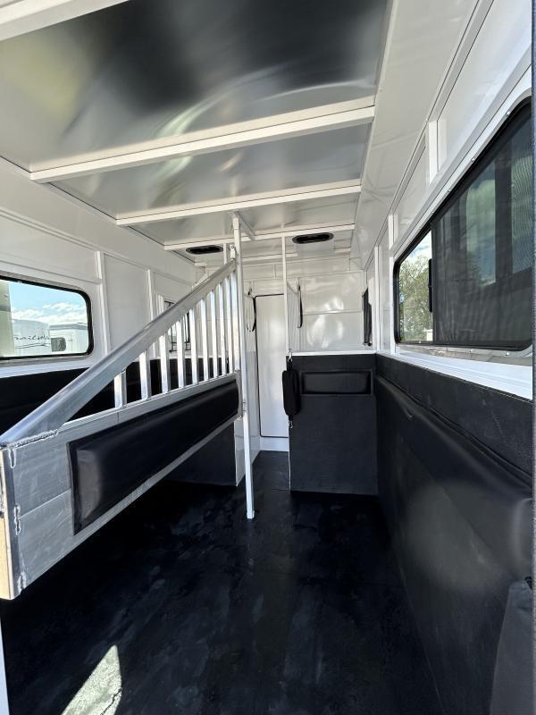 2024 Trails West Royale SxST-Warmblood Straight Load Bumper Pull - Image 10