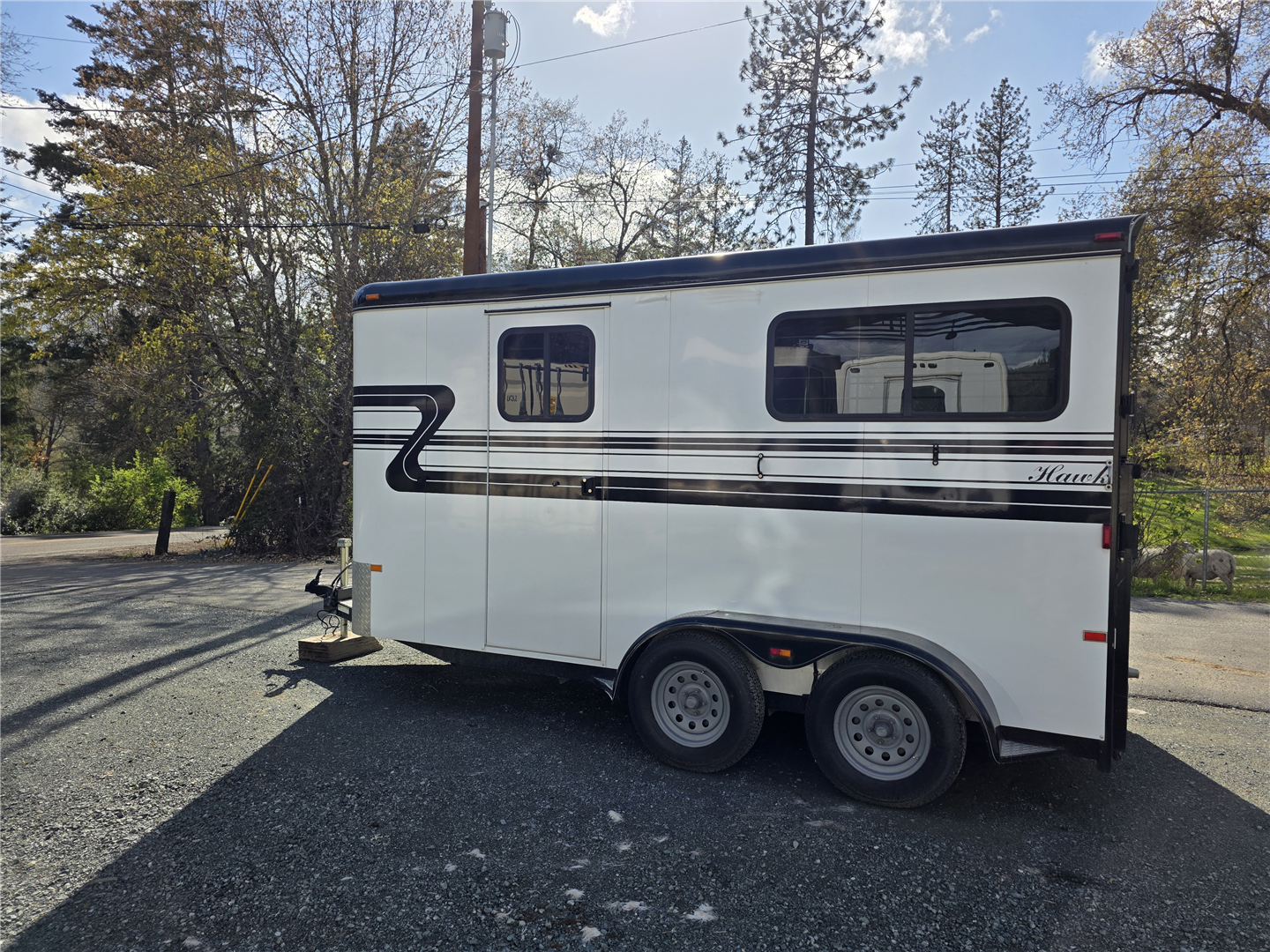 2011 Hawk Trailers AT-17-2 Bumper Pull Horse Trailer - Image 2