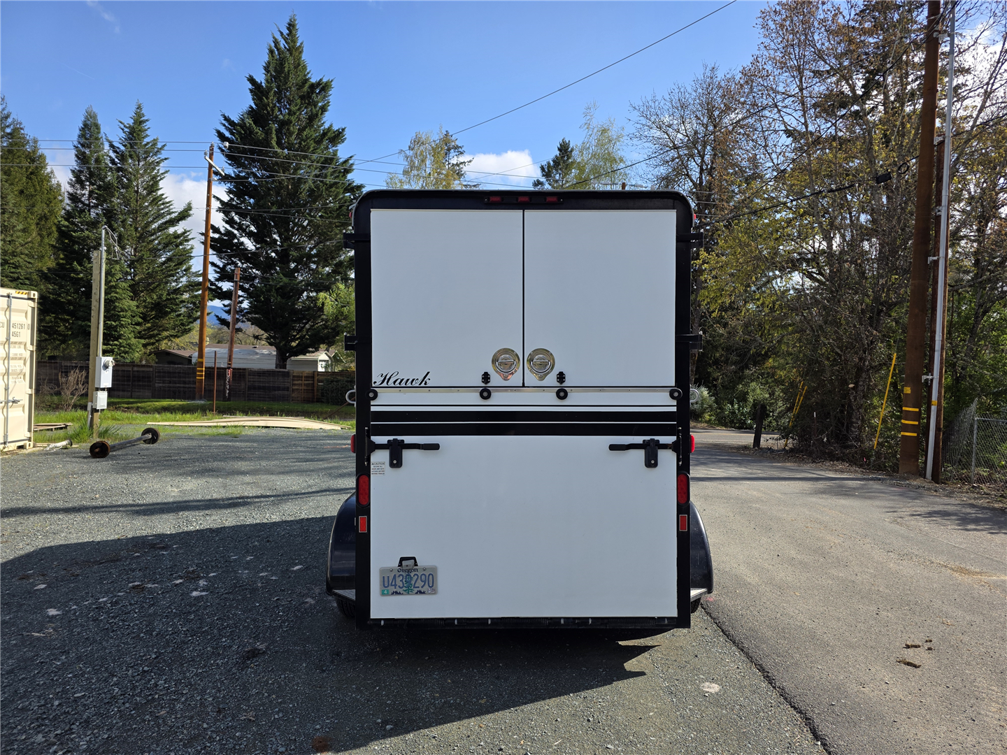 2011 Hawk Trailers AT-17-2 Bumper Pull Horse Trailer - Image 6